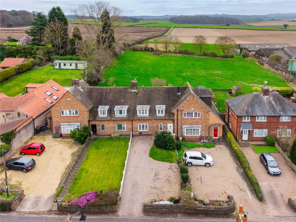 Property photo 1 of 31 Picture No. 29
