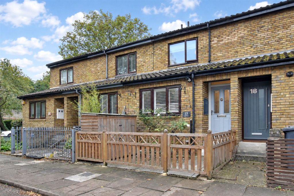Property photo 1 of 23 Picture No. 25
