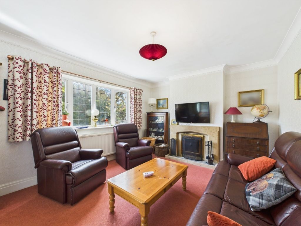 Property photo 2 of 20