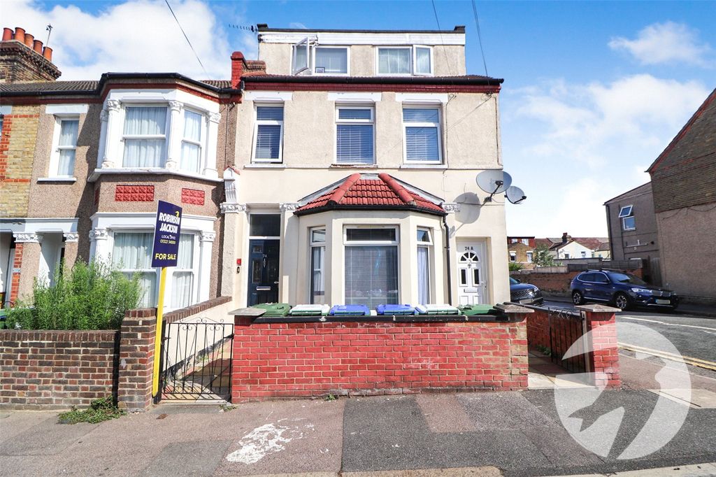 Property photo 1 of 17 Picture No. 30