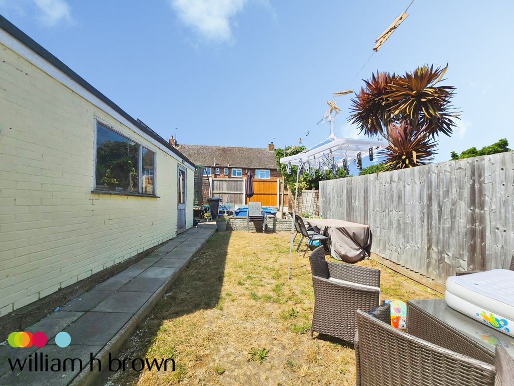 Property photo 2 of 12 Image
