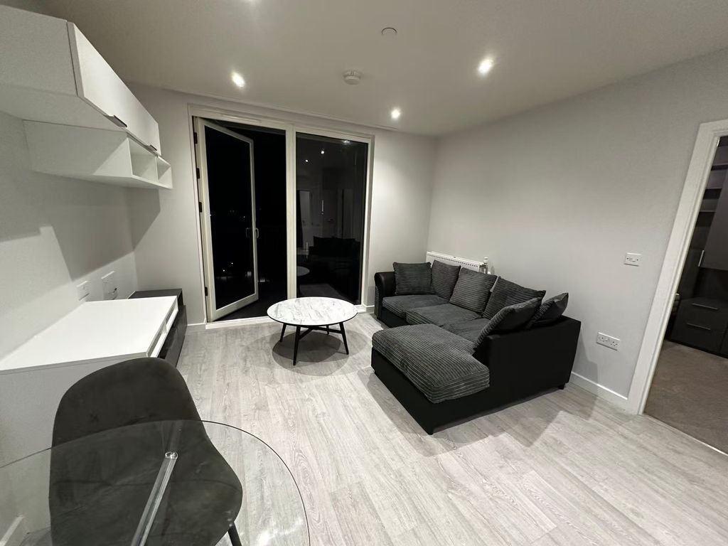 Property photo 3 of 10