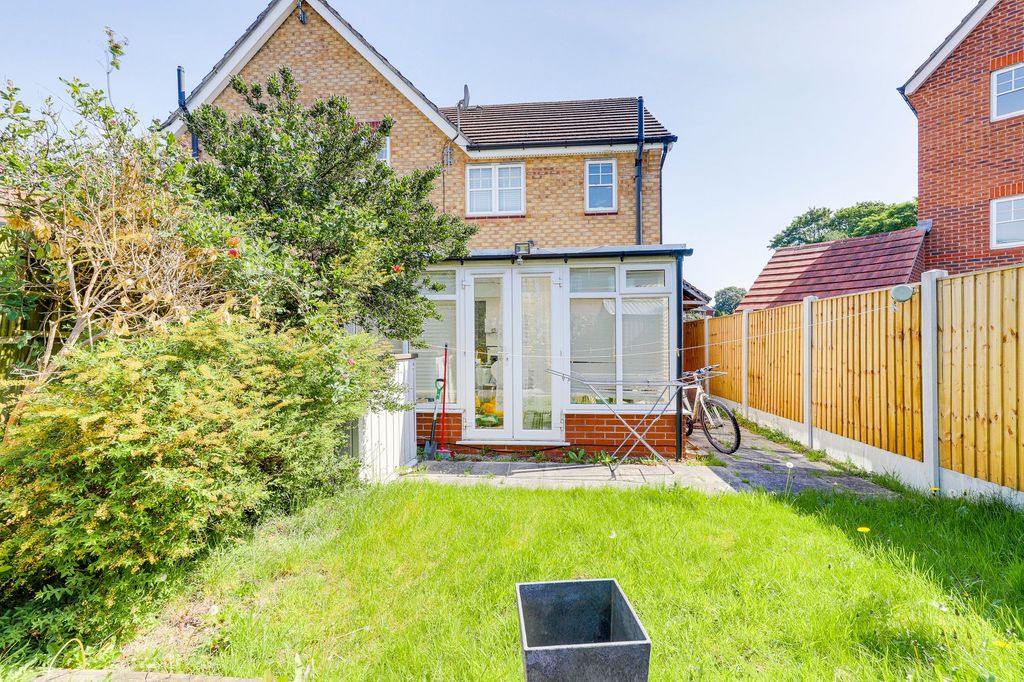 Property photo 3 of 13