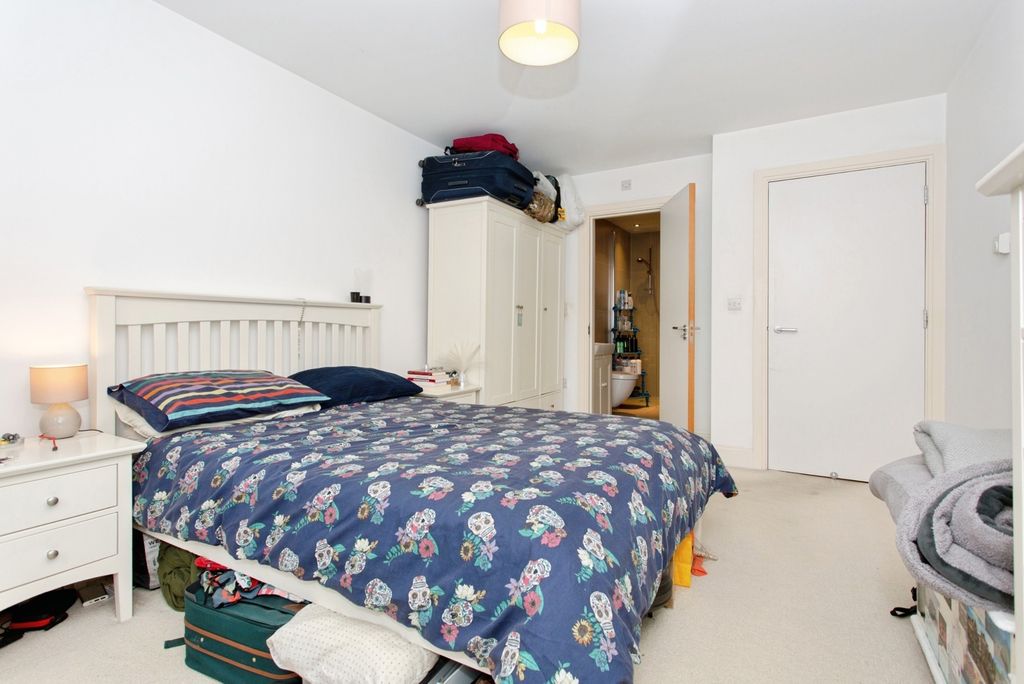 Property photo 3 of 26 Photo