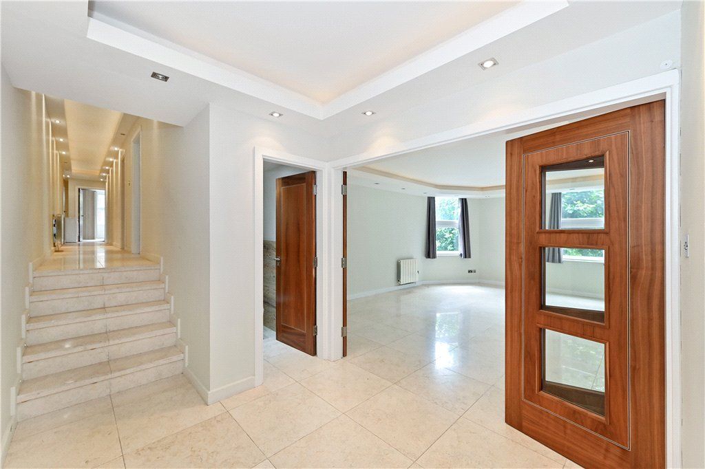 Additional image 6 of 3 bed flat for saleManor House Court, 11 Warrington Gardens W9