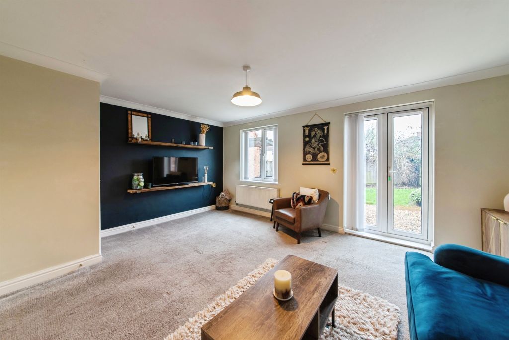 Property photo 3 of 18