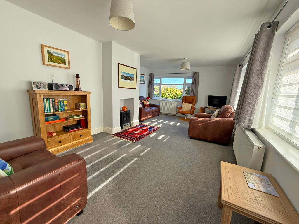 Property photo 2 of 17 Img_1982