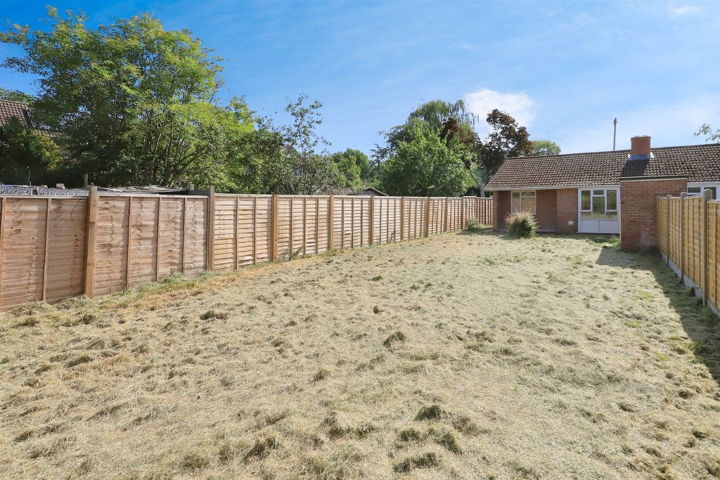 Property photo 2 of 14
