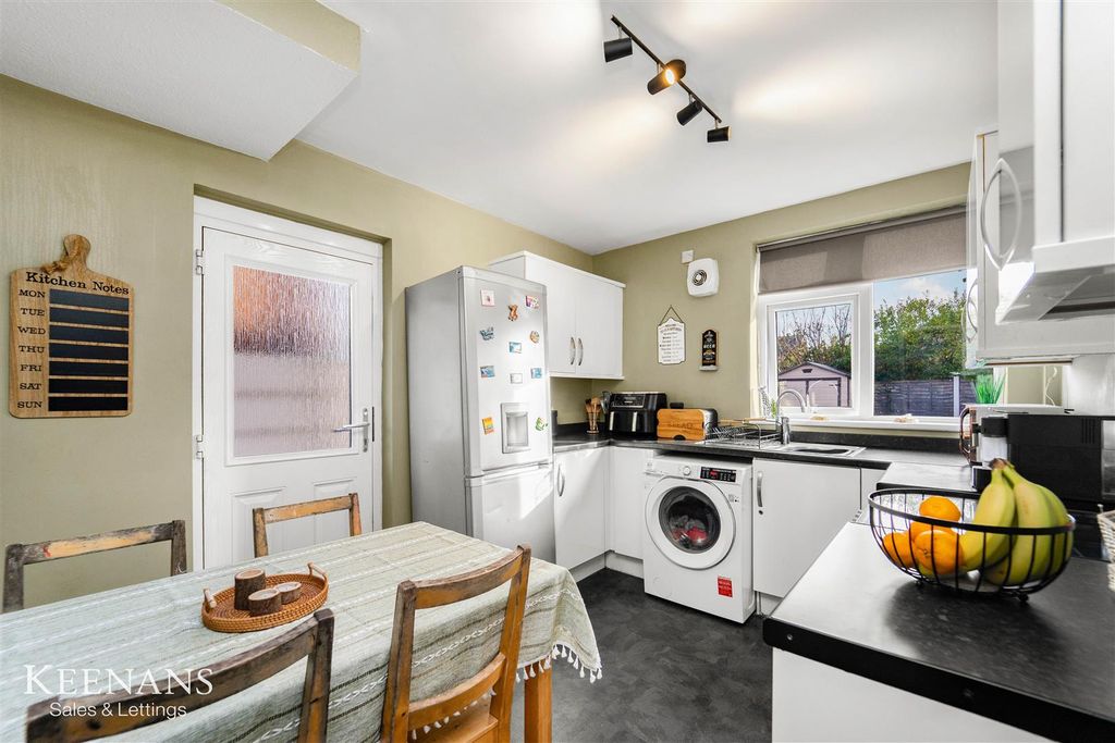 Property photo 3 of 25 3.Jpg