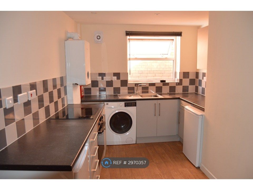 Property photo 2 of 14 Kitchen Diner