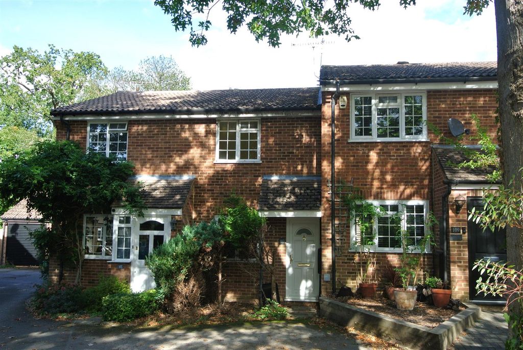 Property photo 1 of 10 Front.Jpg