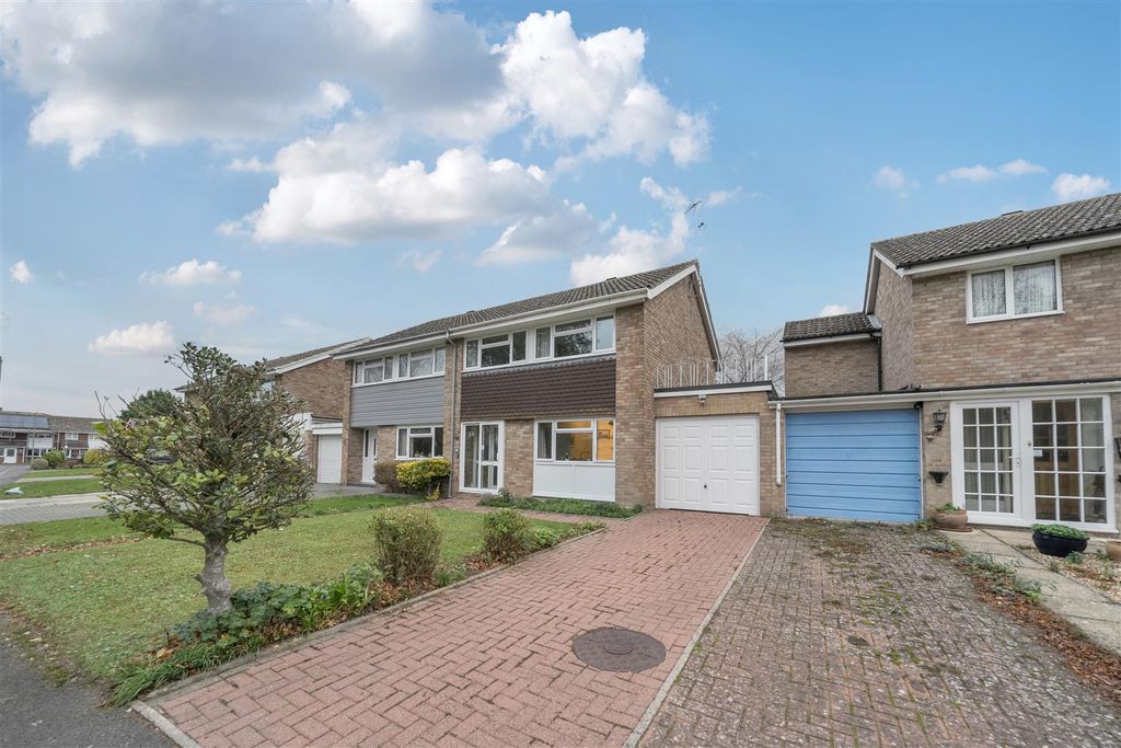 Property photo 2 of 26 1374188-6-690Cbed937243.Jpg