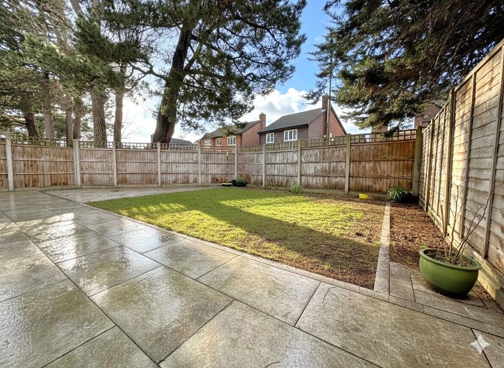 Property photo 2 of 21 Gemini_Generated_Image_J2Rf6Dj2Rf6Dj2Rf.Jpg