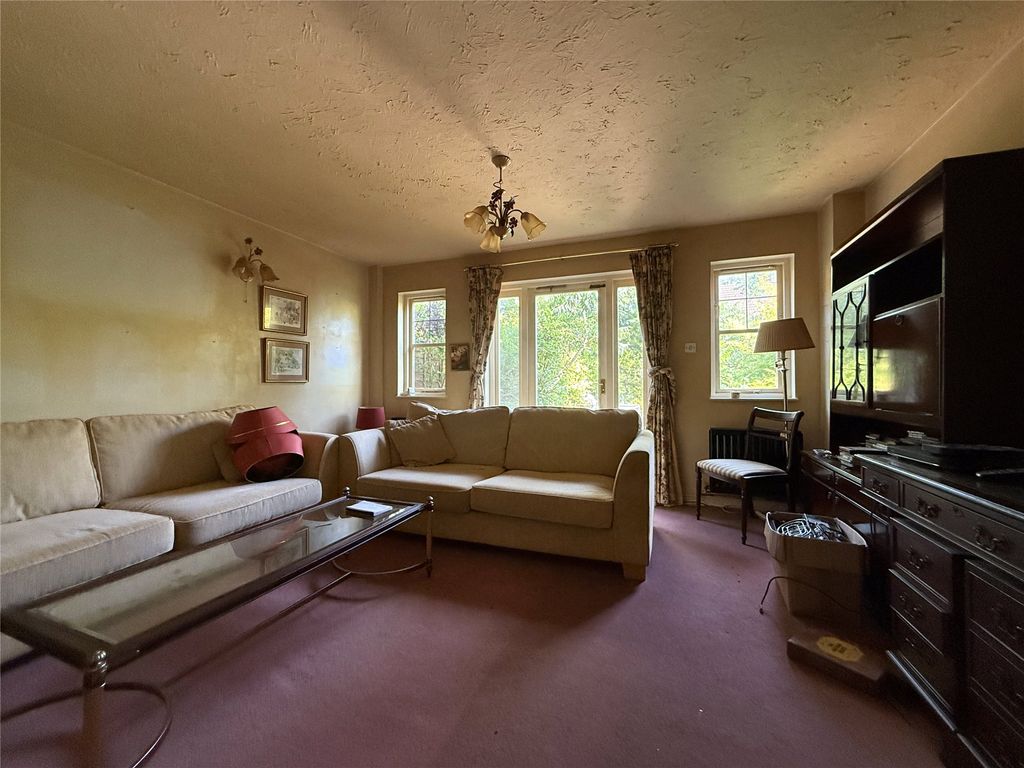 Property photo 2 of 7 Picture No. 05