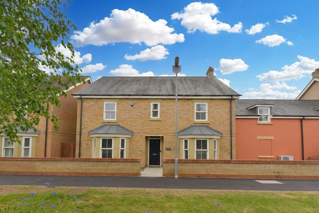 Property photo 1 of 35