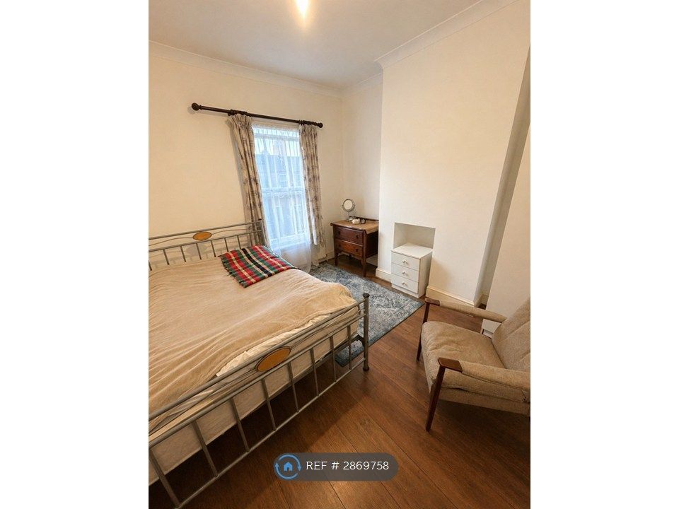 Property photo 2 of 4