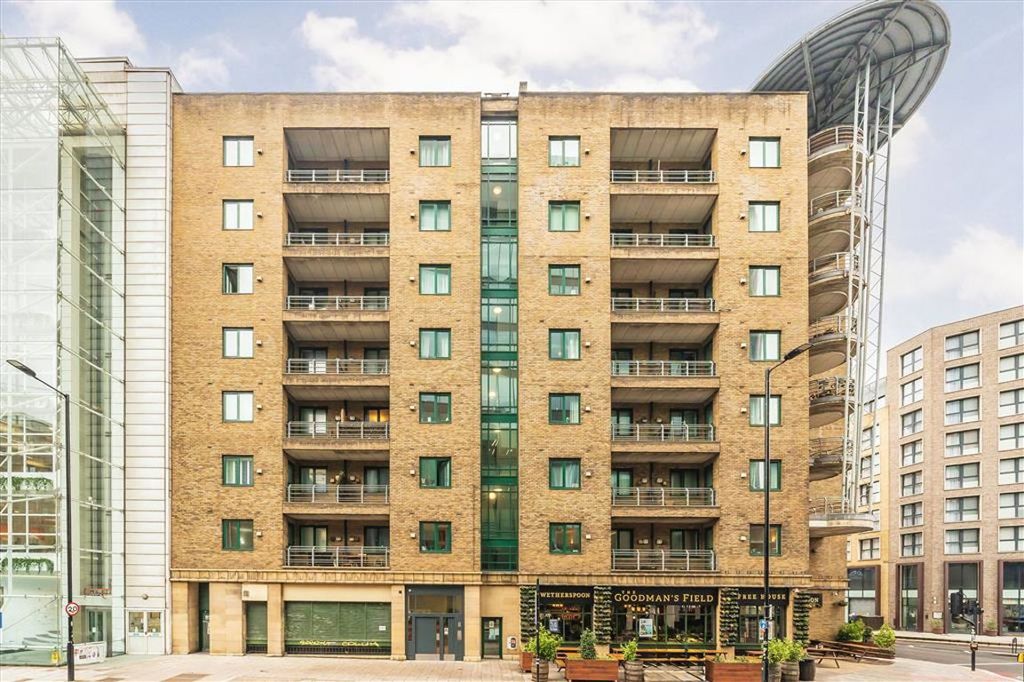 Property photo 1 of 6