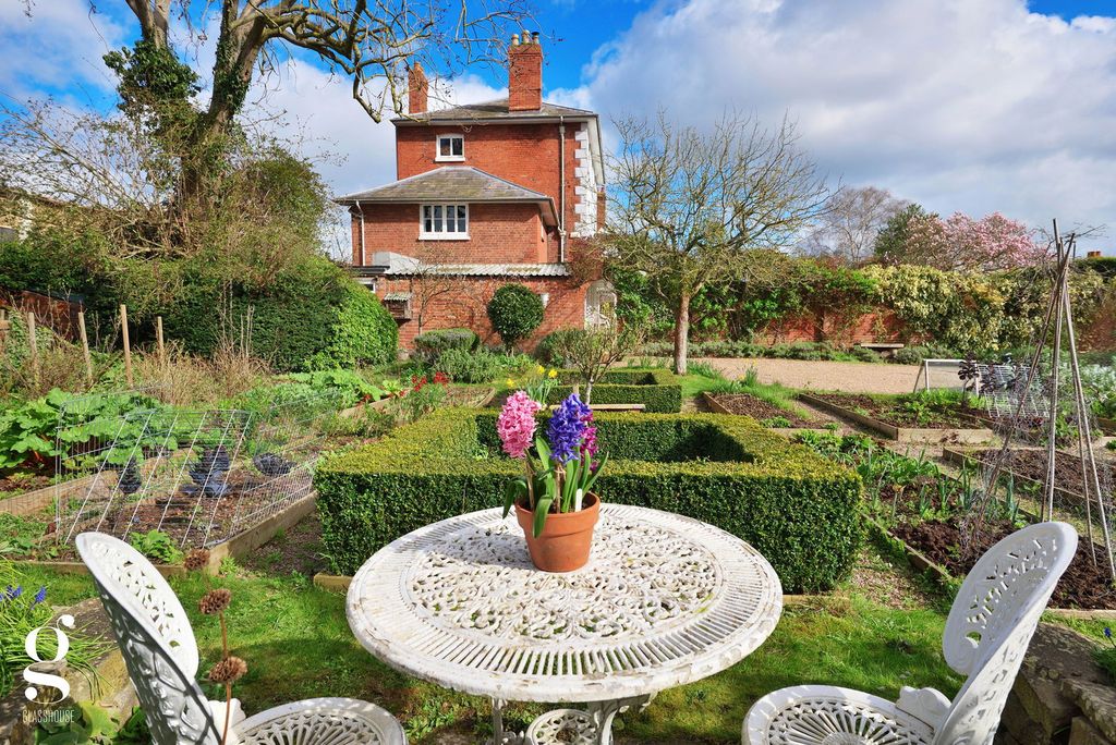 Additional image 41 of 5 bed detached house for saleBarton Road, Hereford HR4
