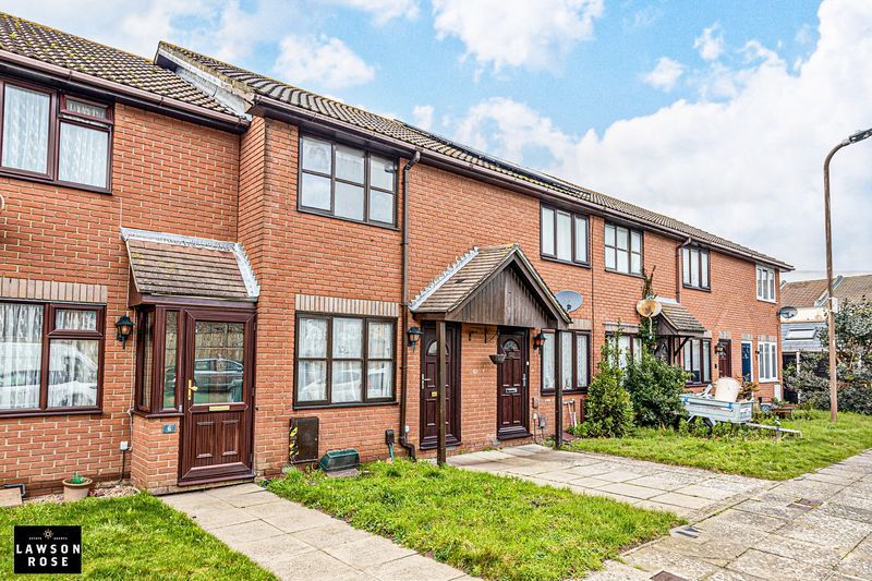 Property photo 1 of 11 .