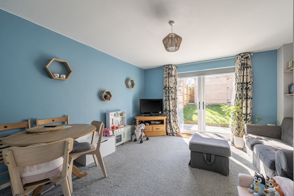 Property photo 2 of 11 14310501169Baa0Ab3Fab3