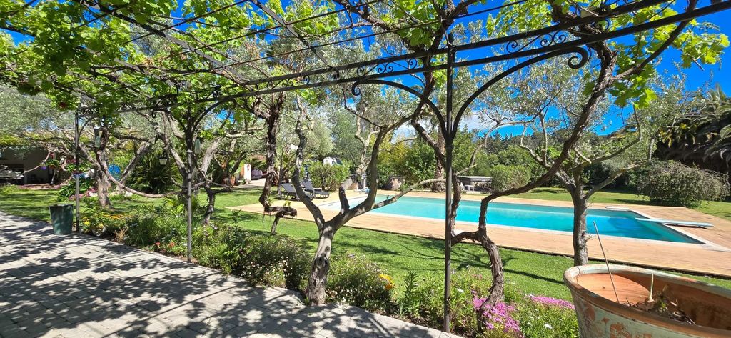 Property photo 3 of 26