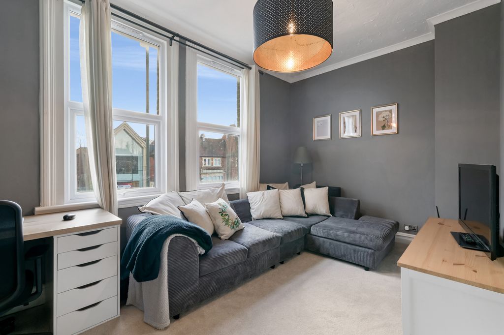 Property photo 2 of 18 Picture No. 02