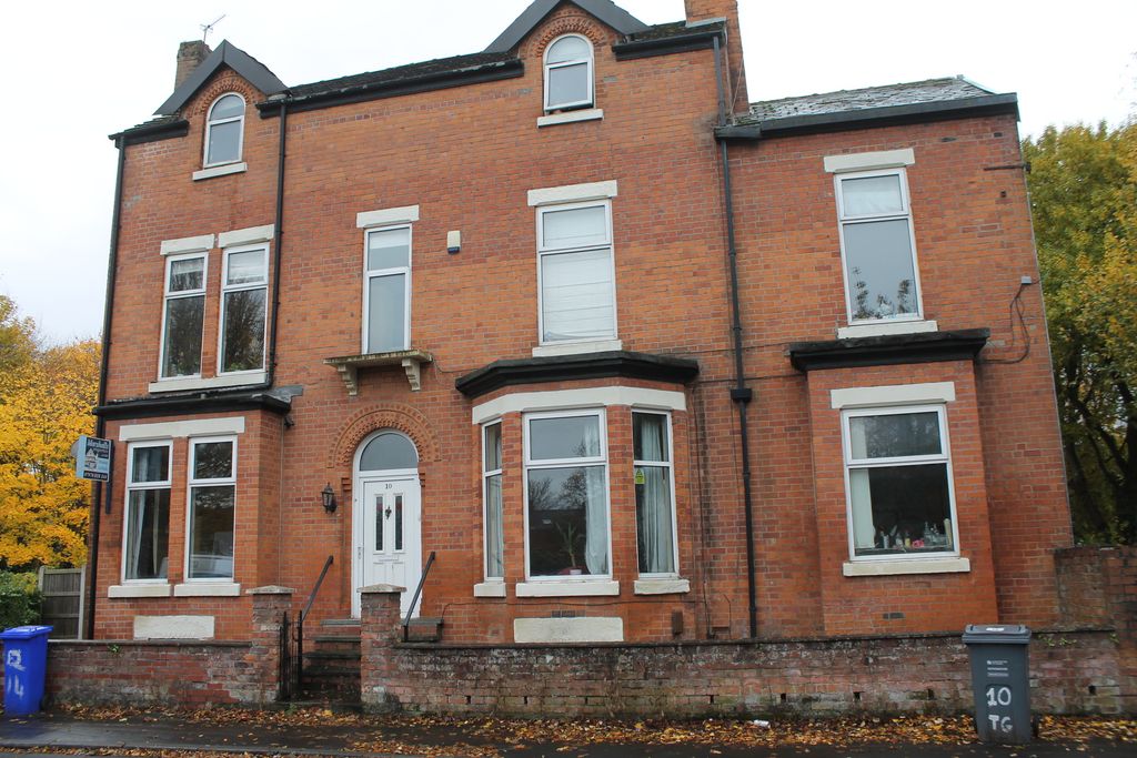 Property photo 1 of 23