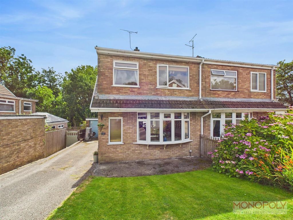 Property photo 1 of 11 Cam01943G0-Pr0500-Still013.Jpg