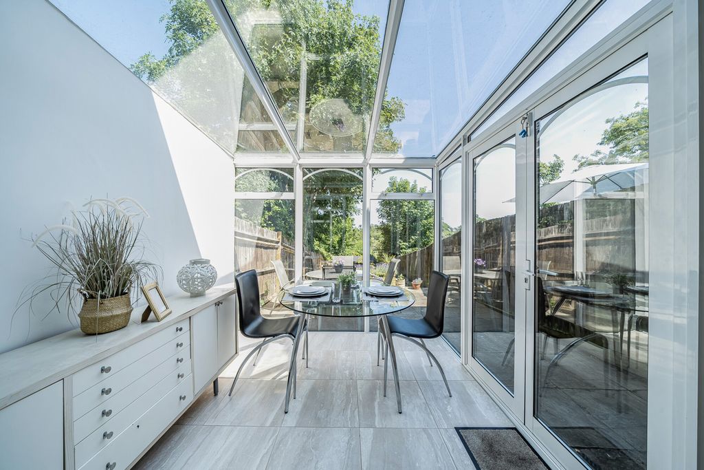 Property photo 3 of 17 1315121-15-68542B...