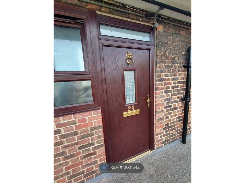 Property photo 3 of 11