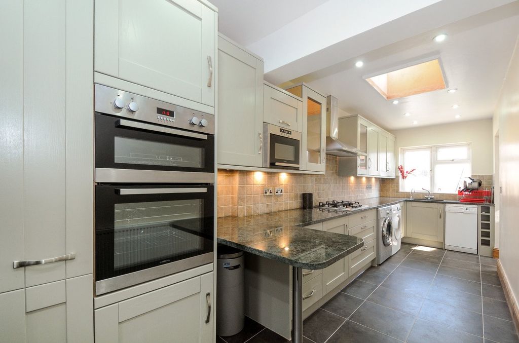 Property photo 2 of 5 Picture No. 05