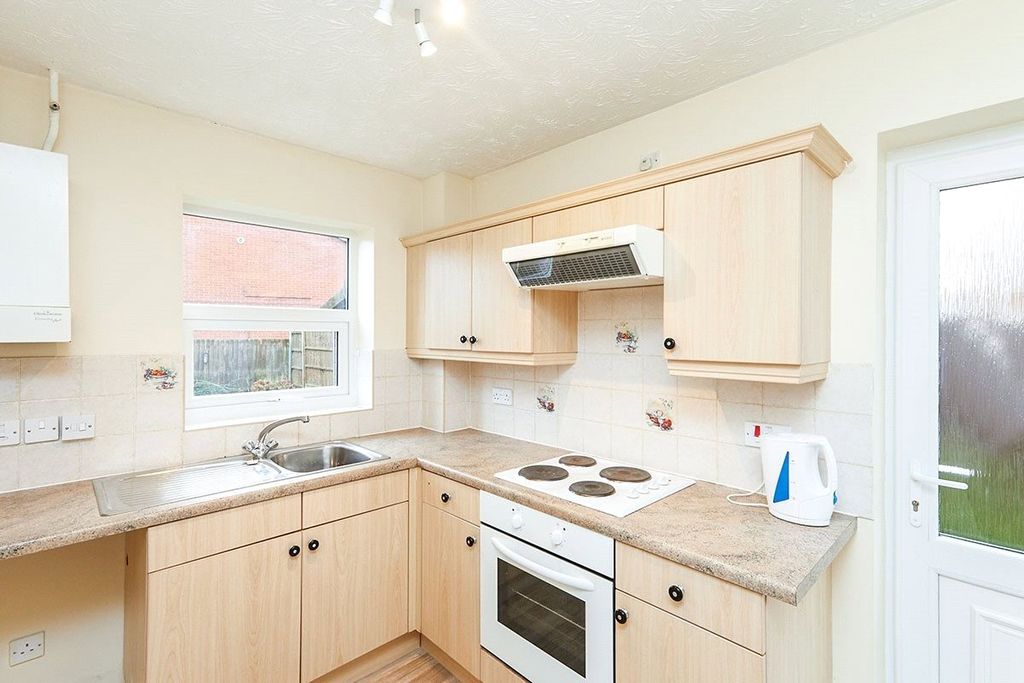 Property photo 1 of 13 Kitchen