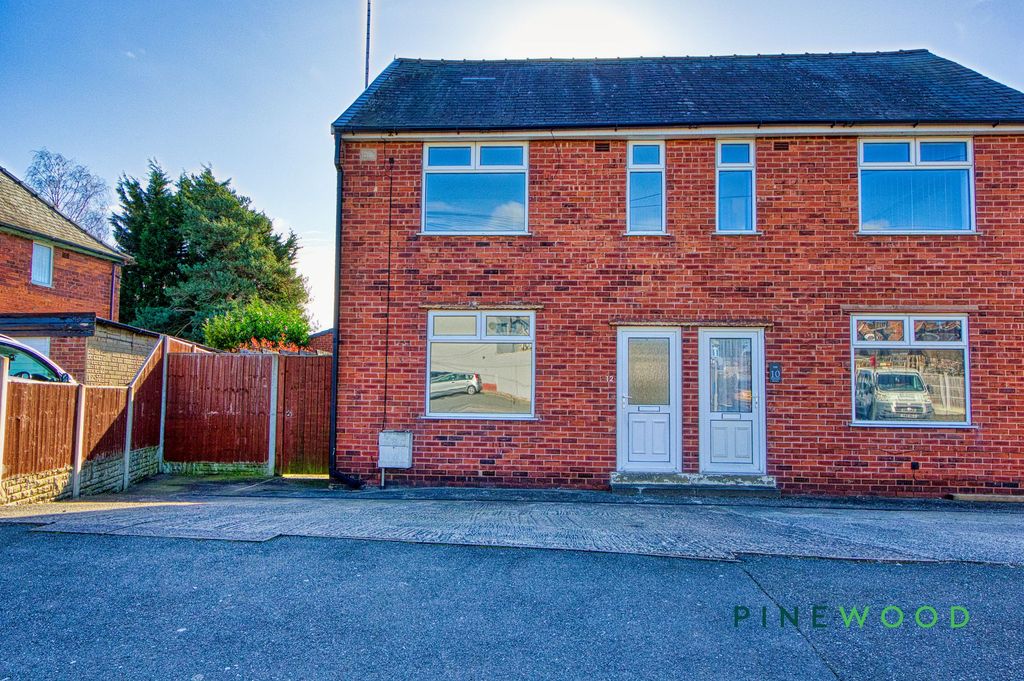 Property photo 1 of 15 Front