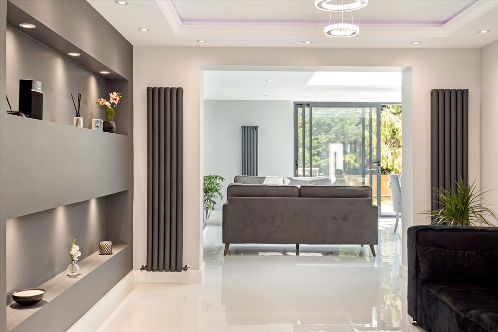 Property photo 1 of 22 Image