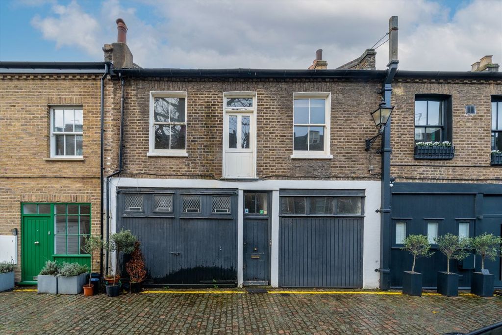 Property photo 1 of 5