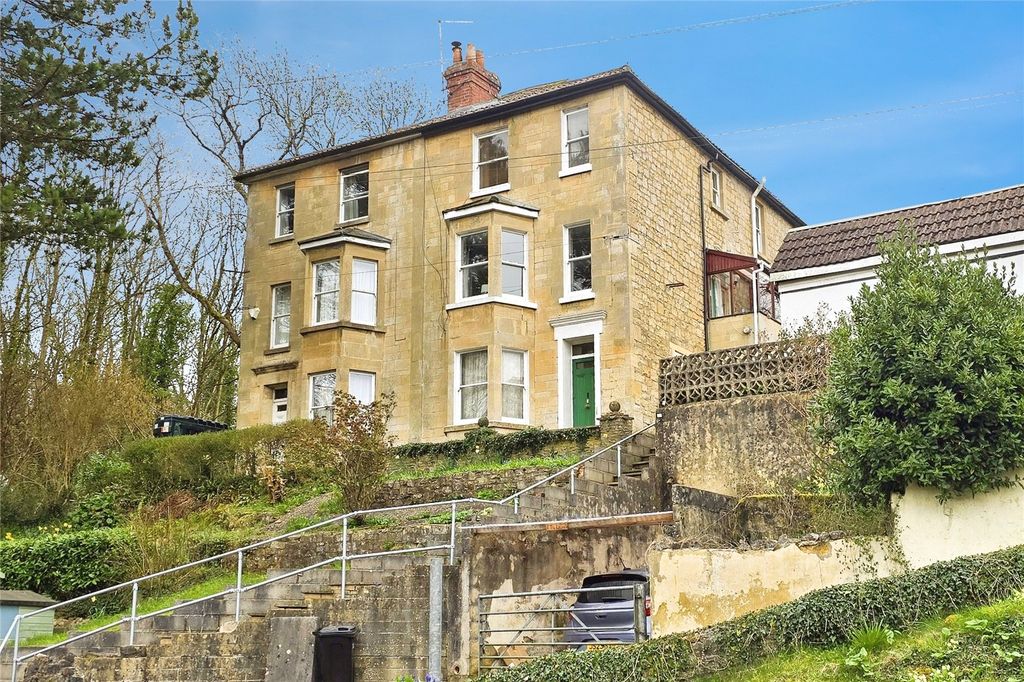 Property photo 1 of 26 External