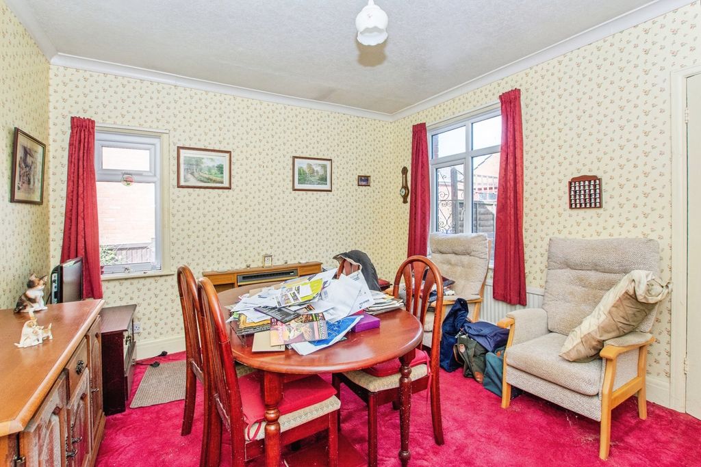 Property photo 3 of 11 Pbox-Img.Jpg
