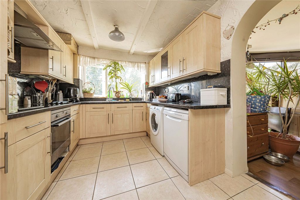 Property photo 3 of 14 Picture No. 02