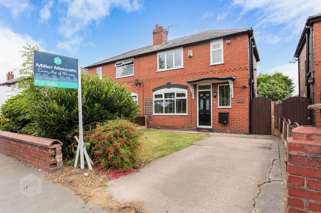 Property photo 1 of 42