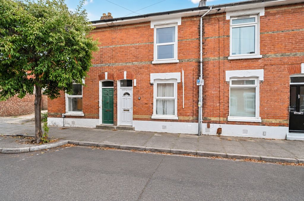 Property photo 1 of 9 Picture No. 67