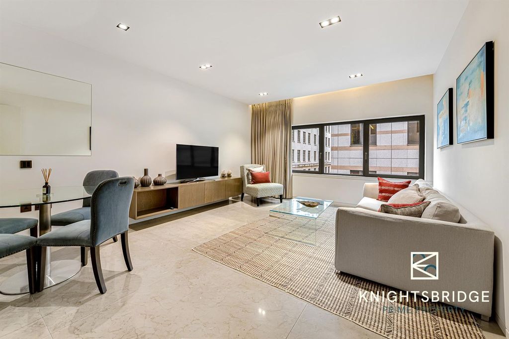 Property photo 1 of 12 (4).Jpg