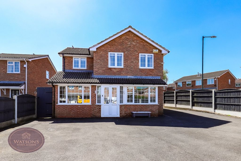 Property photo 1 of 35