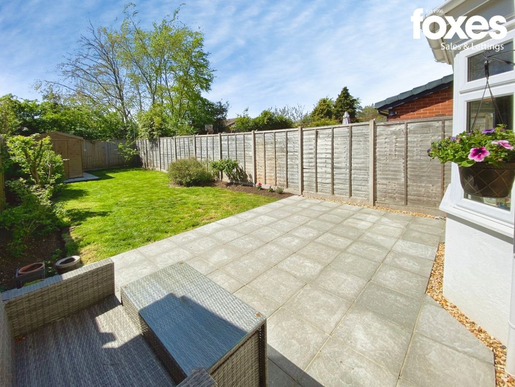 Property photo 2 of 15 4830083