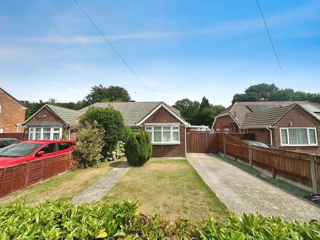 Property photo 2 of 20