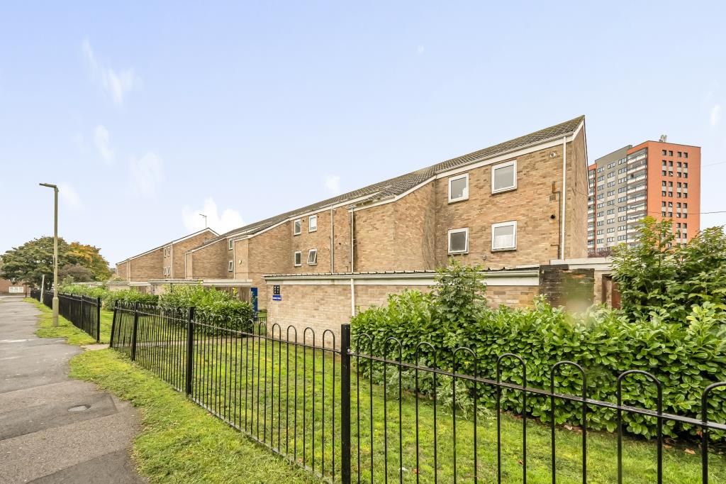 Property photo 1 of 14 External View