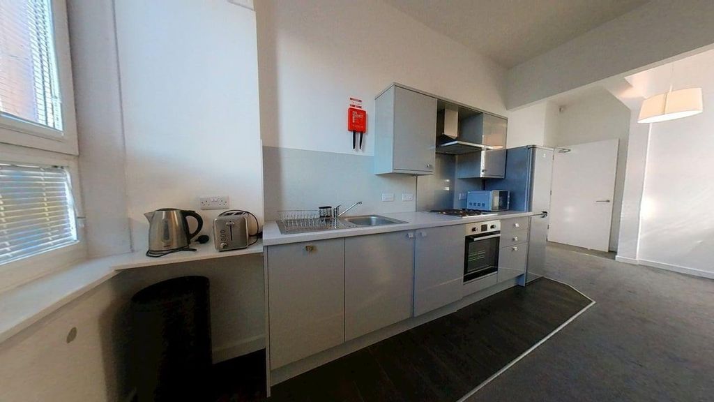 Property photo 3 of 7 Photo 3