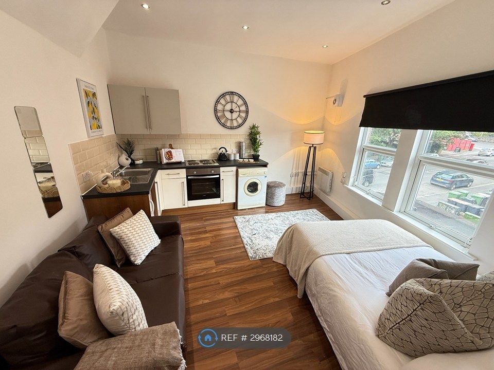Property photo 2 of 4