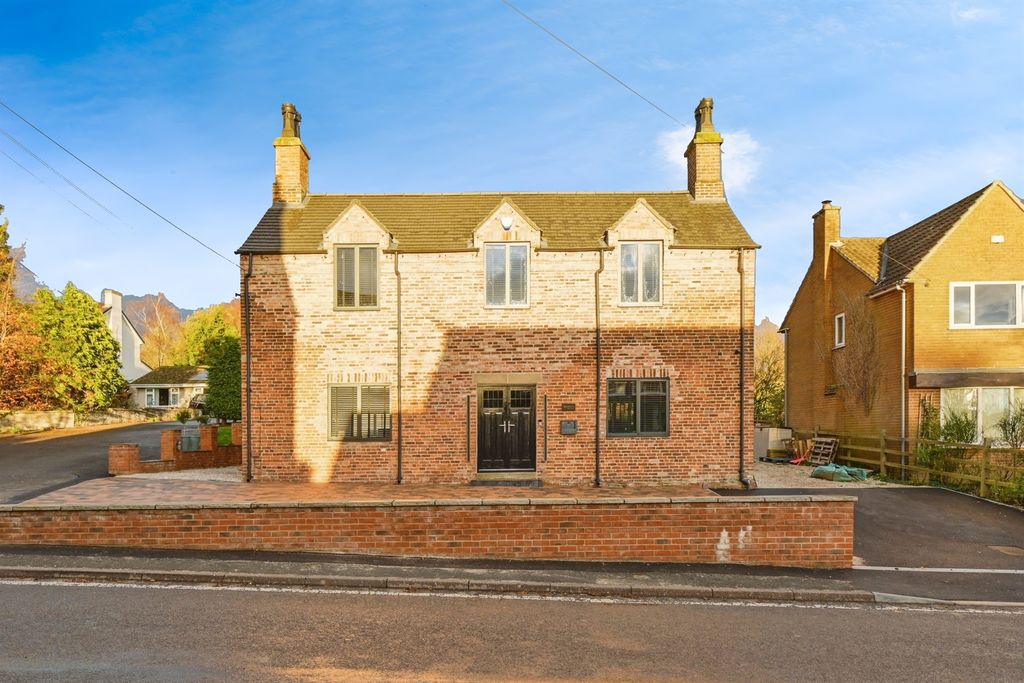 Property photo 1 of 29