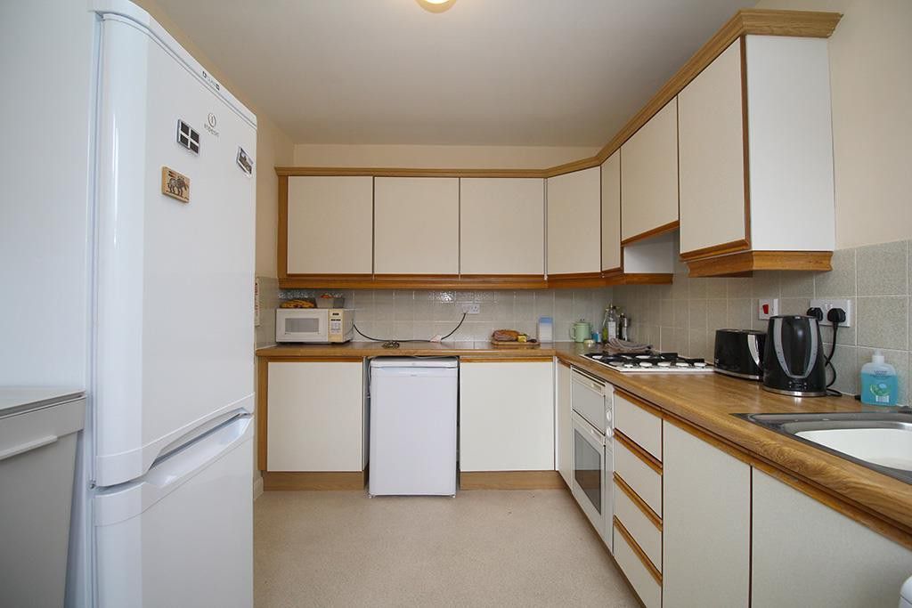 Property photo 2 of 26 Kitchen