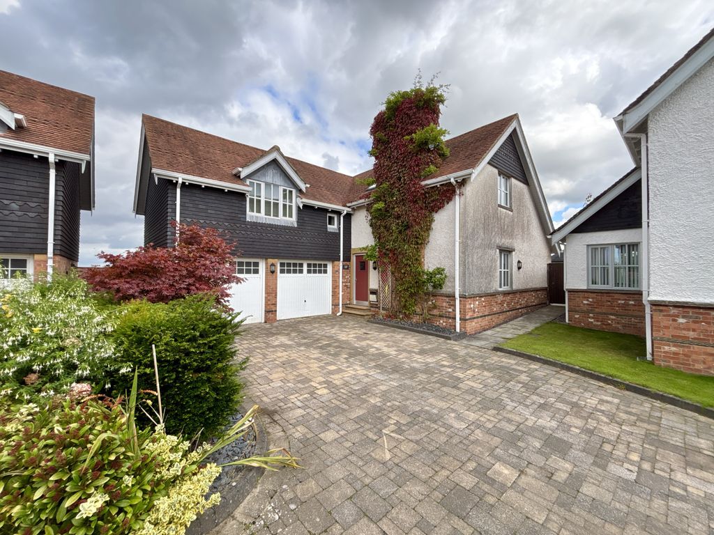 Property photo 1 of 39